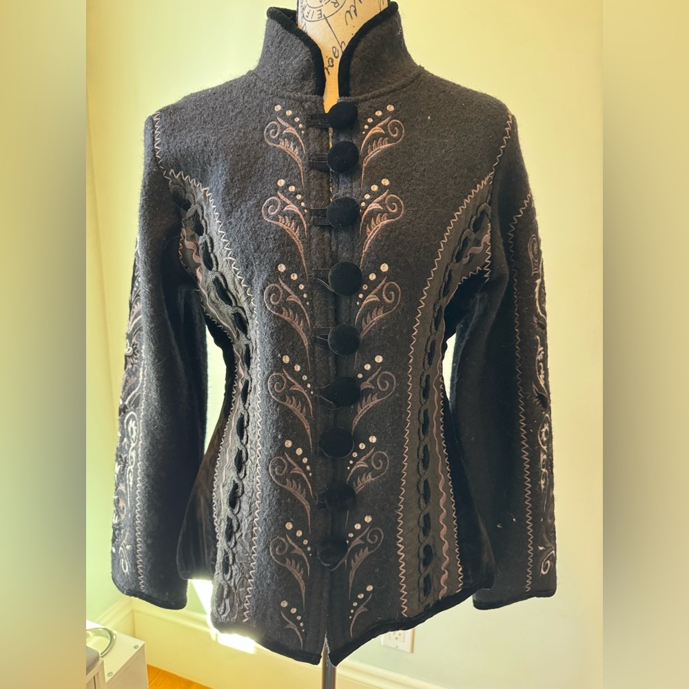 Vintage Black Embroidered Button-Front Jacket
